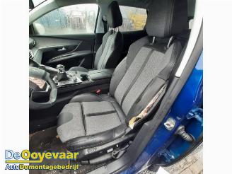 Peugeot 3008 3008 II (M4/MC/MJ/MR), MPV, 2016 1.2 12V e-THP PureTech 130 picture 6