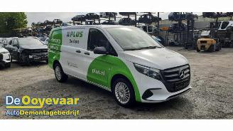 Vrakbiler auto Mercedes Vito eVito (447.6), Van, 2019 41/60/66 kWh 2025/5