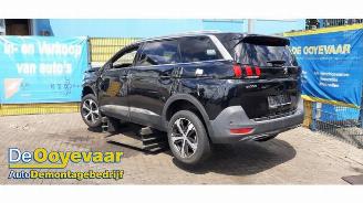 Vrakbiler auto Peugeot 5008 5008 II (M4/MC/MJ/MR), MPV, 2016 / 2024 1.2 12V e-THP PureTech 130 2020/6