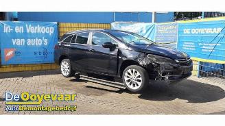 Salvage car Opel Astra Astra K Sports Tourer, Combi, 2015 / 2022 1.6 CDTI 110 16V 2016/11