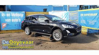 Vrakbiler auto Ford Focus Focus 4 Wagon, Combi, 2018 / 2025 1.5 EcoBoost 12V 150 2019/4