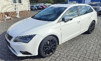 Vaurioauto  passenger cars Seat Leon Seat Leon X-PERIENCE 1.4 TSI 92kW Start&Stop 2014/10