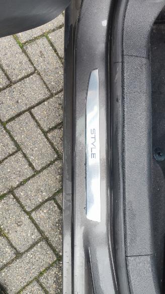 Peugeot 308 Peugeot 308 SW Style picture 13