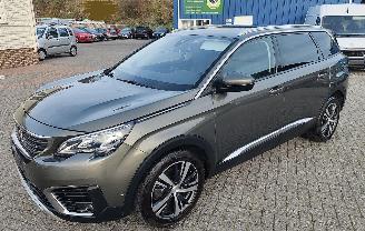 voitures voitures particulières Peugeot 5008 Peugeot 5008 Allure 2019/9