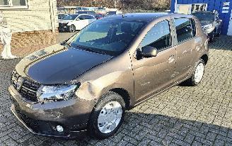 krockskadad bil auto Dacia Sandero Dacia Sandero II Comfort airco navigatie 2018/5