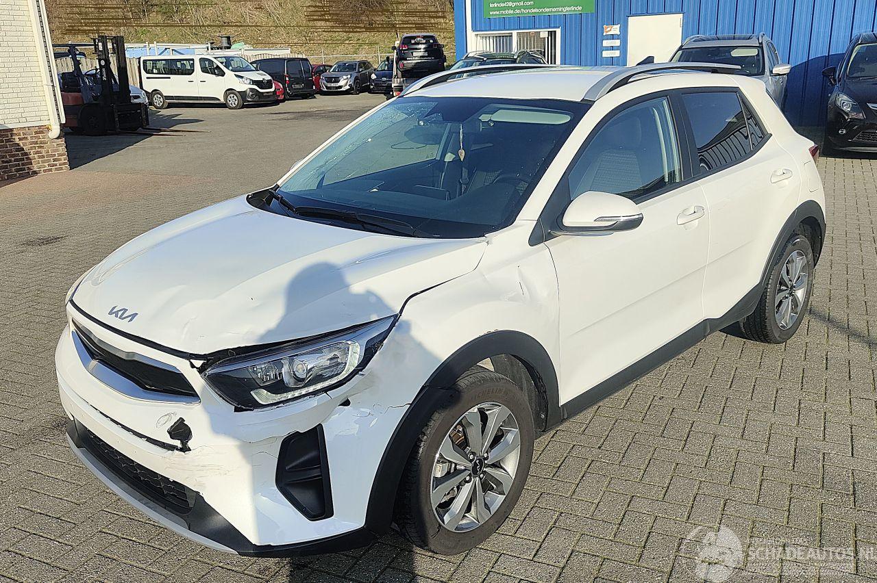 Kia Stonic Kia Stonic Edition 7  lichte rijdende schade !