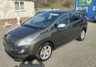 begagnad bil auto Peugeot 3008 Peugeot 3008 Platinum pano automatiek headup ! 2010/6