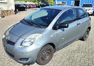 skadebil auto Toyota Yaris toyota yaris 2010/6