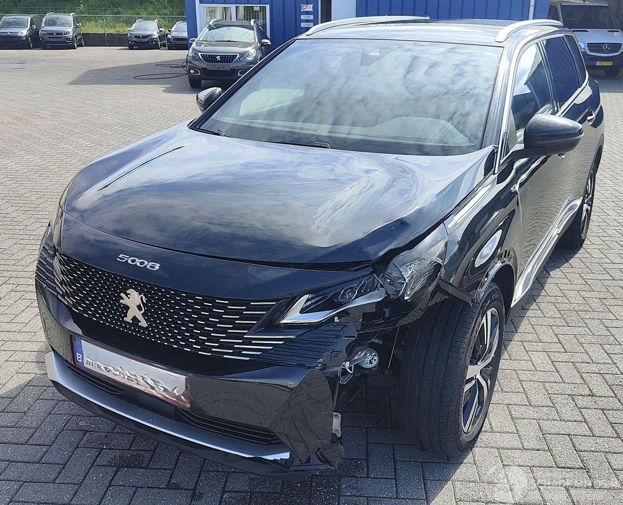 Peugeot 5008 Peugeot 5008  GT  7 personen