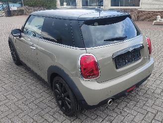 Mini Cooper MINI COOPER  1500 automaat nieuwstaat picture 3