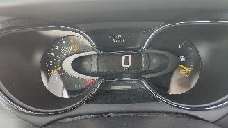 Renault Captur Renault Captur Luxe lederen bekleding, navigatie en achteruitrijcamera, in topconditie. picture 10
