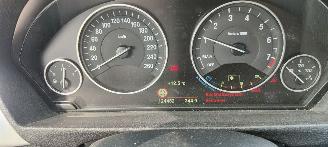 BMW 3-serie BMW 318 3 Touring 318 i Advantage picture 9