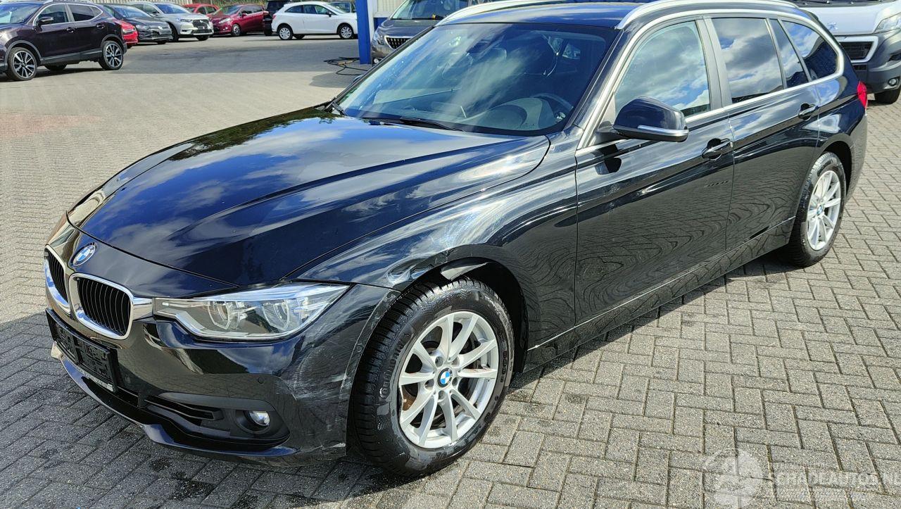 BMW 3-serie BMW 318 3 Touring 318 i Advantage