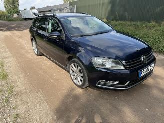 skadebil auto Volkswagen Passat Variant 1.4 TSI Highline BlueMotion 2012/4