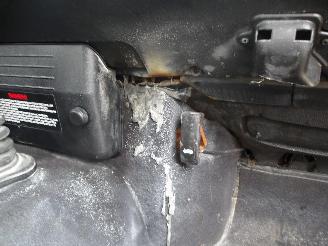 Land Rover Defender 110 picture 24