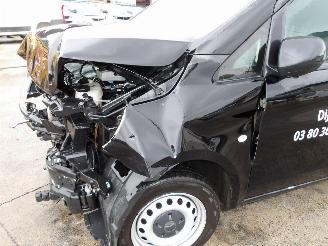 Mercedes Vito 114 picture 9