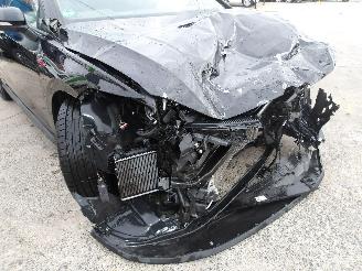 Volkswagen Golf GTI picture 13