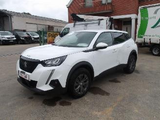 skadebil auto Peugeot 2008 1.5 HDI 2021/1
