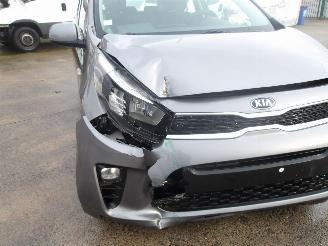 Kia Picanto  picture 11