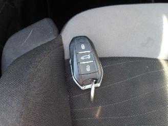 Citroën C4-picasso  picture 24