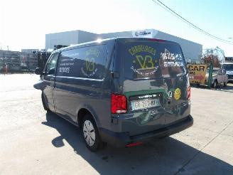 Volkswagen Transporter T6 picture 6