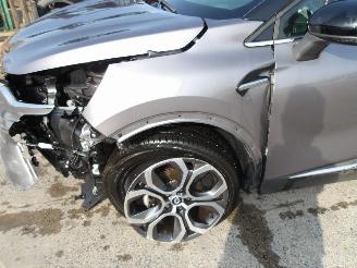 Renault Captur  picture 11