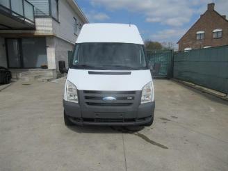 krockskadad bil bedrijf Ford Transit  2010/2