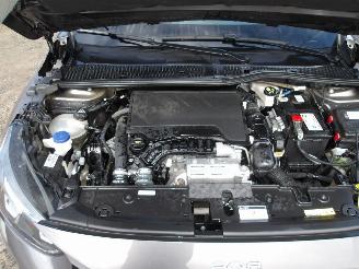 Peugeot 208 1.2 PURE TEC picture 15