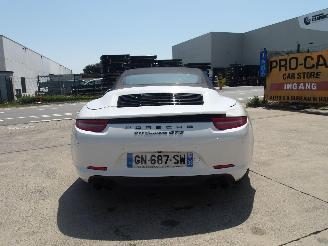 Porsche 911 GTS picture 7