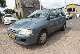 damaged passenger cars Mitsubishi Space-star 1.6 BENZINE + LPG, AIRCO 2002/2