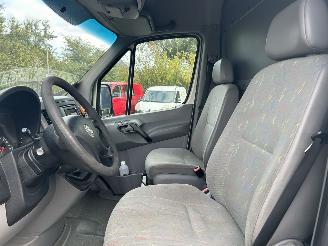 Volkswagen Crafter KOELWAGEN / FRIGO, 35 BESTEL L2 H2 100 KW AUT EURO5 picture 5