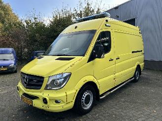 krockskadad bil auto Mercedes Sprinter 319 CDI V6 EX AMBULANCE, XENON, LEDVERLICHTING, LUCHTVERING ENZ 2017/9