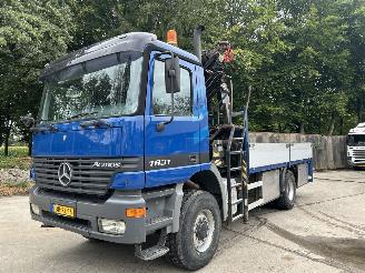 Schade vrachtwagen Mercedes Actros 1831 AK 4x4 Open laadbak met zware Palfinger laadkraan 1999/10