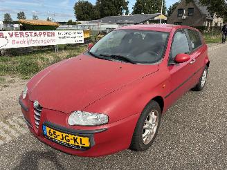 Alfa Romeo 147 1.6 T.Spark Progression picture 23