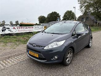 Unfallwagen Ford Fiesta 1.25 Titanium airco 2012/1
