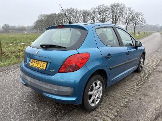 Peugeot 207 1.4 XR 5 DEURS, 125.000 KM N.A.P. picture 18