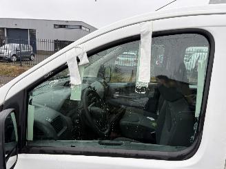 Peugeot Expert 227 1.6HDI 16V-90 CAMPER / KAMPEERAUTO / MOBELHOME AIRCO picture 28