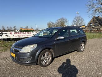 Opel Astra STATION WAGON 1.7 CDTI BUSINESS picture 2