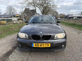 BMW 1-serie 118i High Executive automaat picture 15