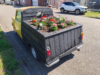 Mini Clubman bloembak voor reclame en of decoratie picture 6