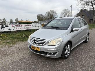  Mercedes B-klasse 170 BENZINE AUTOMAAT, AIRCO, N.A.P. ENZ 2008/6