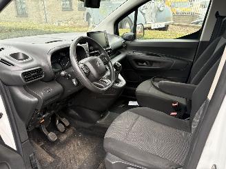 Citroën Berlingo 1.5 BLUEHDI AIRCO, NAVIGATIE ENZ 89.000 KM N.A.P. picture 4