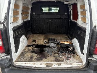 Citroën Berlingo 1.5 BLUEHDI AIRCO, NAVIGATIE ENZ 89.000 KM N.A.P. picture 14