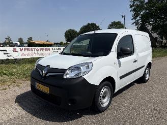 Avarii auto utilitare Renault Kangoo bestel 1.5 Blue dCi 80 Comfort AIRCO 2020/8