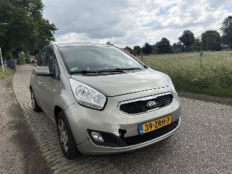 Kia Venga 1.4 CVVT Plus Pack NAVIGATIE, AIRCO, CAMERA ENZ picture 15