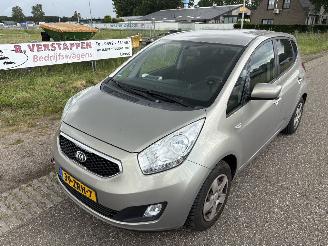 Kia Venga 1.4 CVVT Plus Pack NAVIGATIE, AIRCO, CAMERA ENZ picture 35