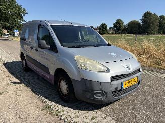 Peugeot Partner bestel 120 1.6 HDI L1 XR Profit + airco picture 28