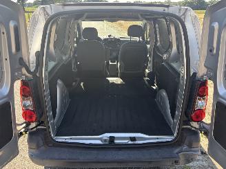 Peugeot Partner bestel 120 1.6 HDI L1 XR Profit + airco picture 21
