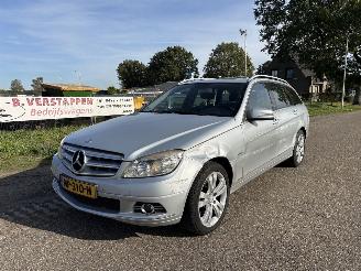 Coche accidentado Mercedes C-klasse Estate 180 K BlueEFFICIENCY 2009/12