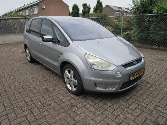 Ford S-Max 2.0 CDTI Navi Clima 5-Pers. picture 3